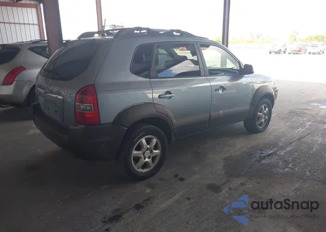 2005 Hyundai Tucson Gls/Lx z USA, uszkodzony, nr VIN KM8JN12D65U155465